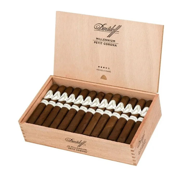 Davidoff Millennium Series Petit Corona