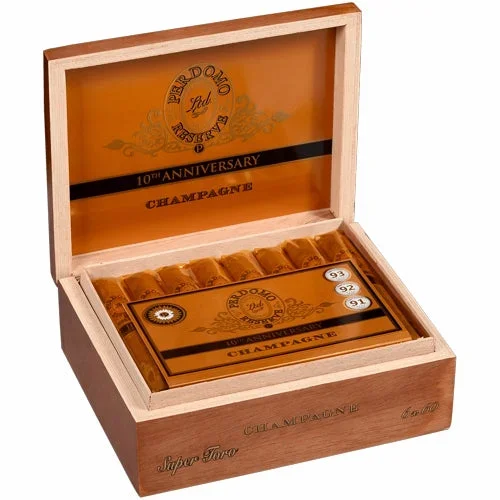 Perdomo Reserve Champagne Super Toro (Gordo) Cigars – Box of 25
